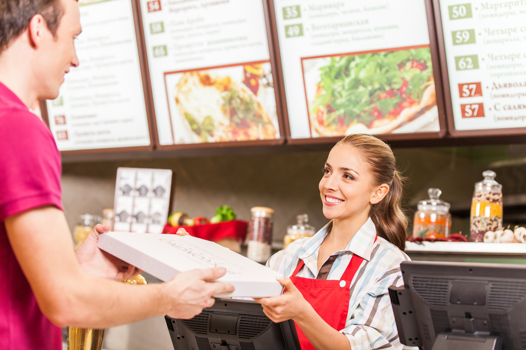 4 công việc làm thêm fast food thích hợp cho sinh viên khi đi du học tại Mỹ