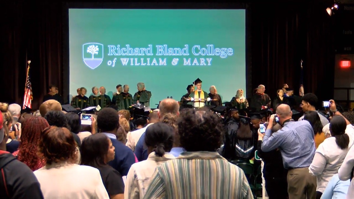 5 lý nên học tại Richard Bland College of William and Mary, Mỹ