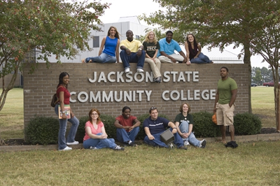trường cao đẳng cộng đồng Jackson